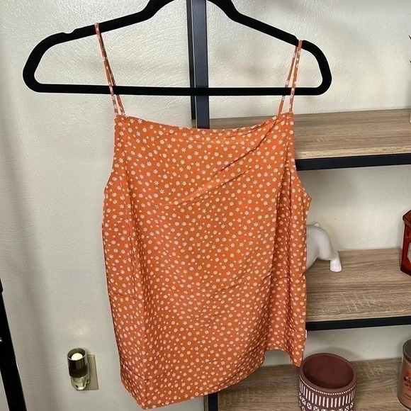 Levi's NWT Camila Tie Back Camisole Tank Top Size L - Picture 1 of 7